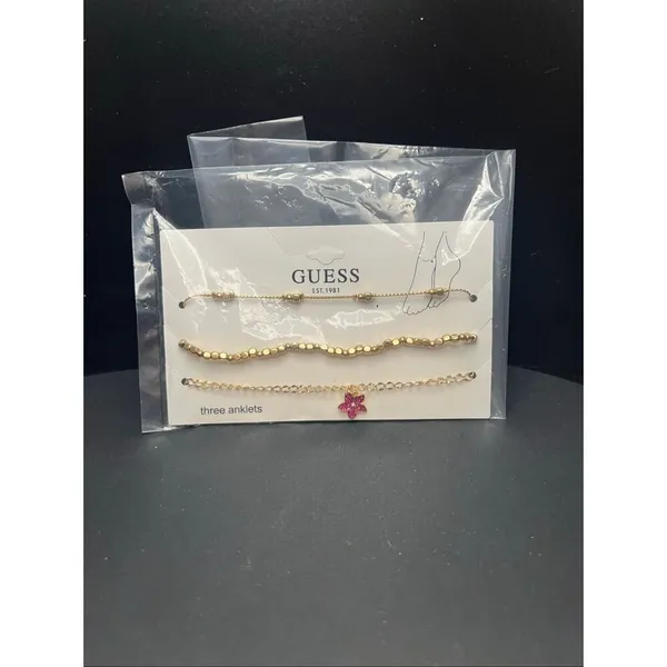 GUESS Gold Tone Pink Flower Charm Mixed 3 Piece Anklet Set - Image 4