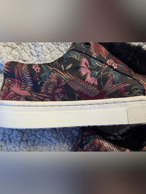 Sam Edelman Leya Faux-Fur Pom-Pom Slip-On Black Brocade Floral Platform Sneakers - Image 8
