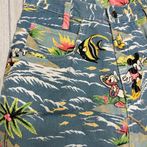 Disney Mickey by Jerry Leigh Vintage Longline Bermuda Mom Shorts size 11/12 - Image 9