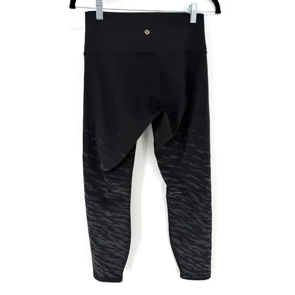Lululemon Lunar New Year Wunder Under High-Rise Tight 25" Black Size 8 - Image 7
