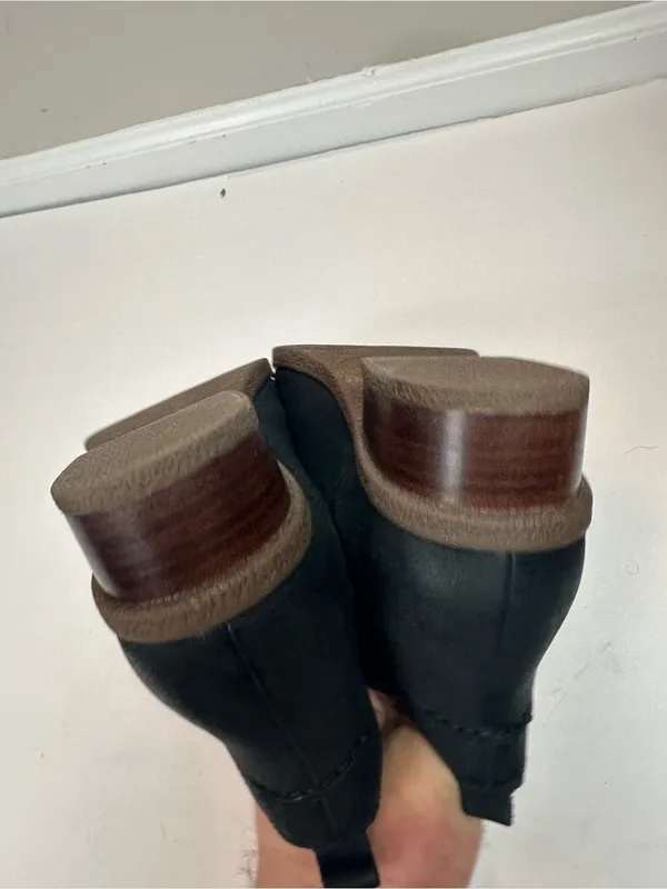 Dansko Bea Waterproof Ankle Boots, Black Nubuck, Women's 38 EU (US 7.5-8) - Image 13