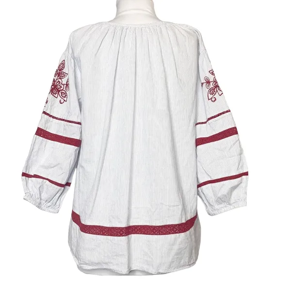 Anthropologie velvet by graham & Spencer Ola embroidered peasant top‎ Sz M - Image 12