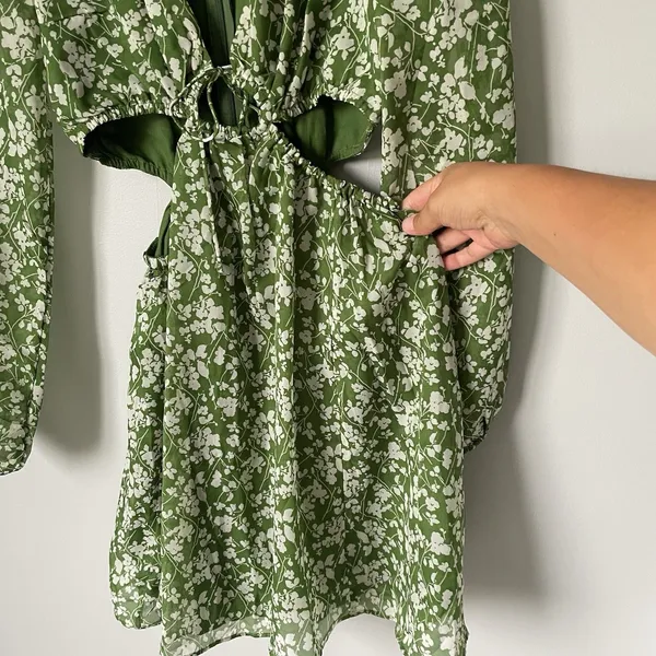 Abercrombie & Fitch Long Sleeve Cutout Mni Dress Green Floral Boho Size Small - Image 11
