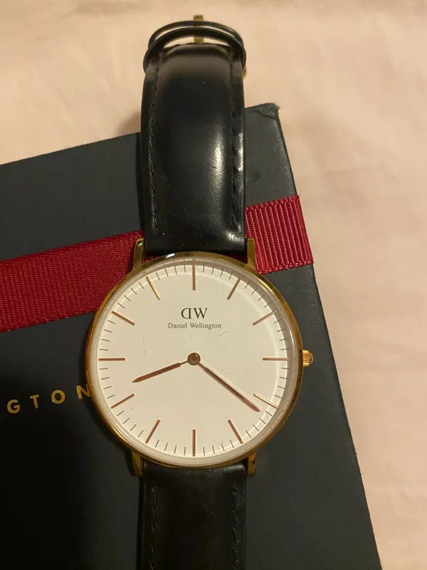 Daniel Wellington Black Leather Watch - Image 2