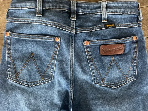 Wrangler jeans  Flare Jeans - Image 3