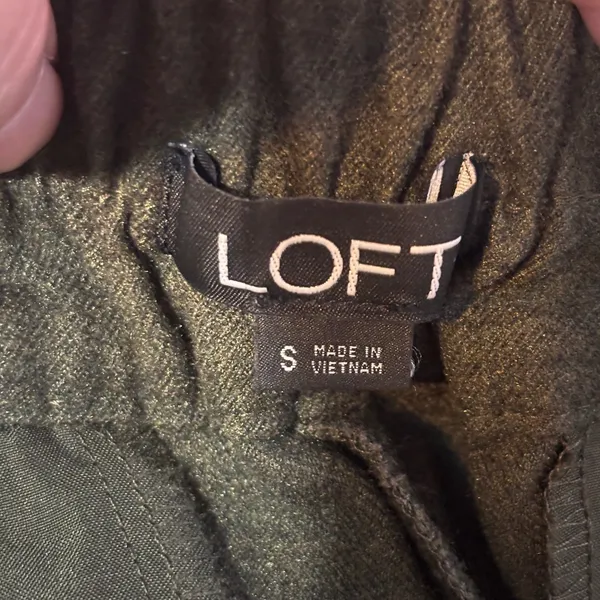 LOFT Womens Tapered Pants S Olive Green Pleated Elastic Back Dark Academia Pants - Image 6