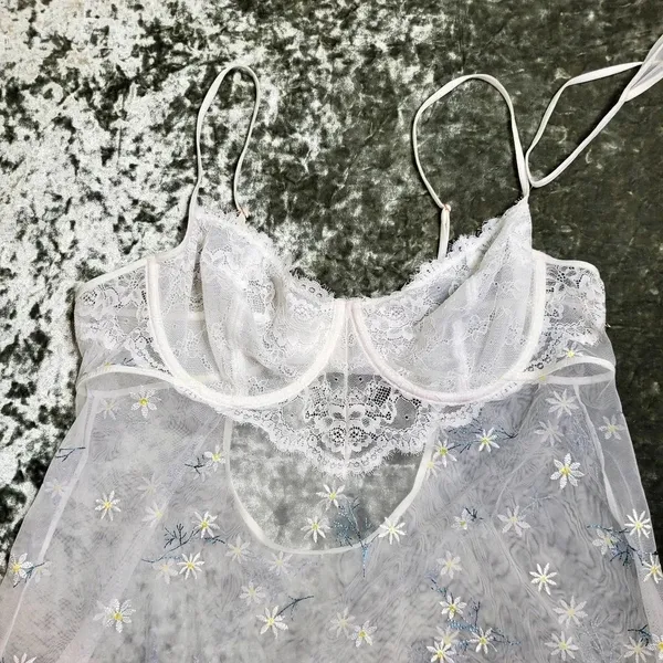 INC International Concepts‎ Daisy-Embroidered Babydoll Lingerie Chemise - Image 4