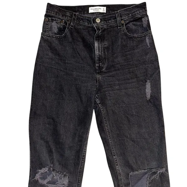 Abercrombie & Fitch The 90's Straight Ultra High Rise Distressed Denim Jean - Image 5