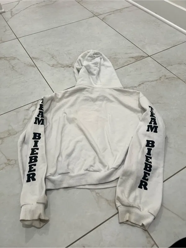 Justin Bieber White Team Bieber Hoodie Size Medium - Image 7