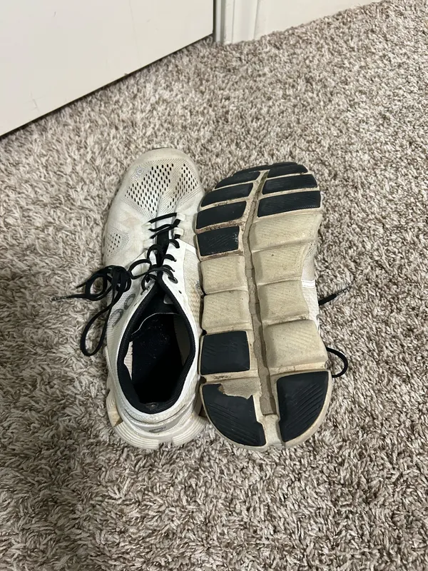 On Cloud Running Shoes - Image 3