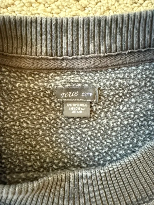 Aerie Oversized Gray Crew Neck Sweatshirt - Image 3