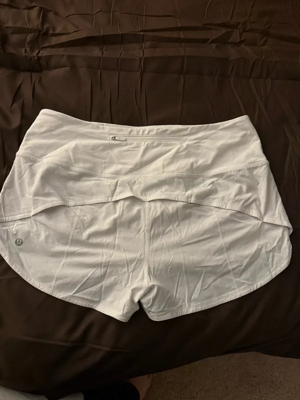 Lululemon High-Rise Speed Up 2.5" Shorts - Image 2