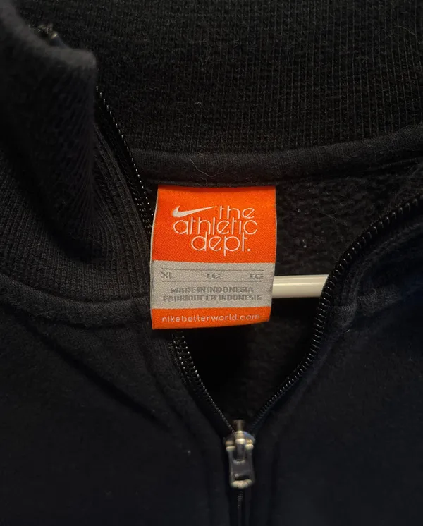 Nike Vintage Quarter-Zip - Image 2