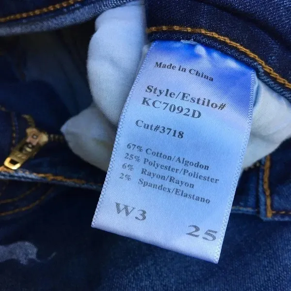 KanCan Women's Size 25 Dark Washed Blue Lola Mid Rise Skinny Jeans v6x - Image 6