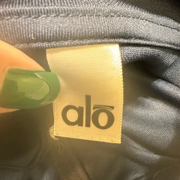 Alo Navy Full Zip Lightweight Long sleeve Jacket - Image 4