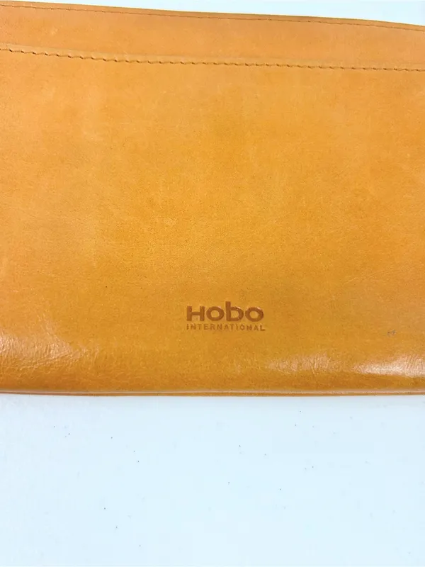 Hobo International Tan Leather 3 Zipper Convertible Wristlet - Image 3