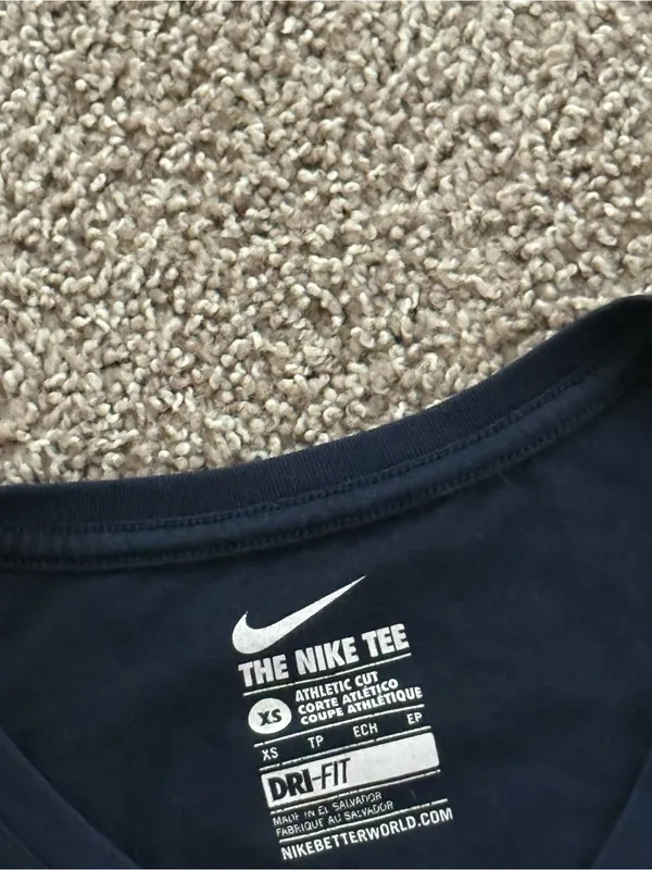 Nike Dri-FIT XS V-Neck Athletic Tee 2 Shirt Bundle Purple Navy Workout Gym - Image 7