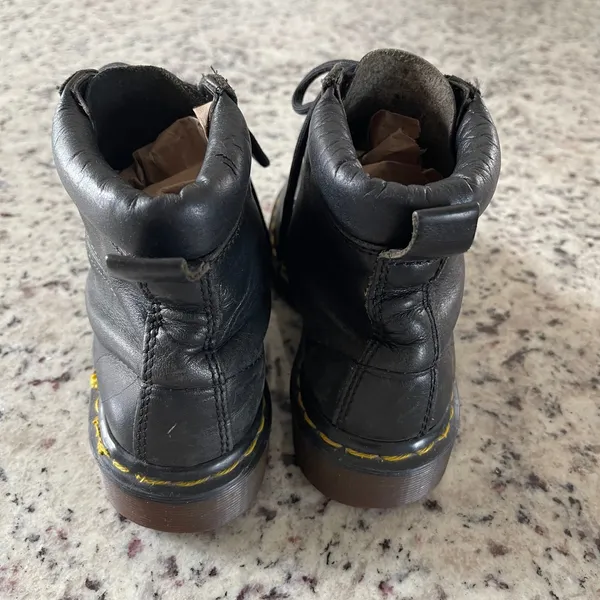 Dr. Martens 939 Boot Women 6.5 Black Made in England Vintage Padded Collar 6-Eye - Image 4