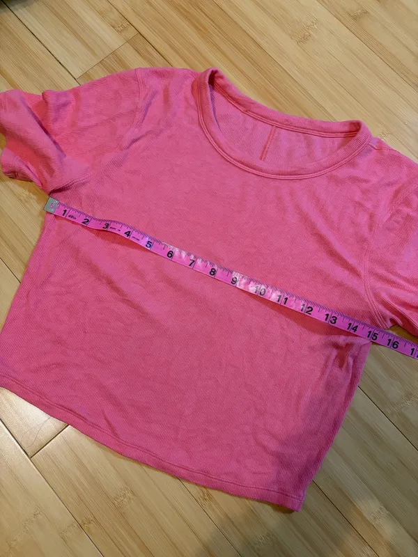 Lululemon Hold Tight Cropped T-Shirt - Image 3