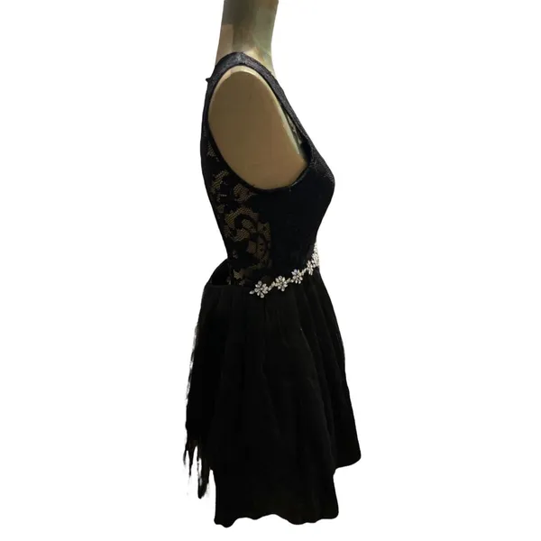 B.‎ Darlin Women's Junior Black Sleeveless Prom, Party, Formal, Wedding Dress - Image 4