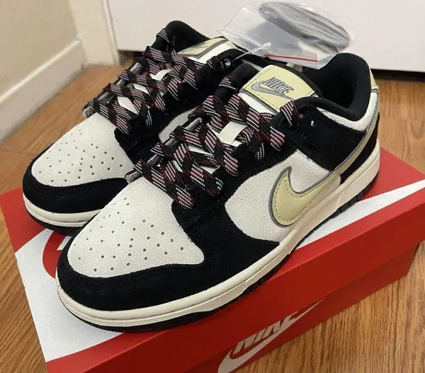 NEW! Nike Dunk Low LX Black Suede Team Gold Wmns size 6.5 men size 5 DV3054-001 - Image 3