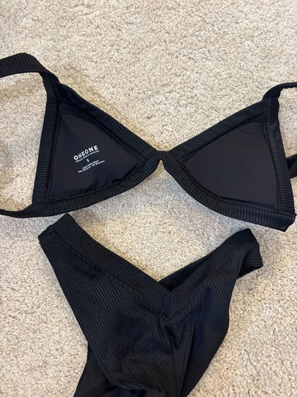 ONE ONE SWIMSUIT - Image 4