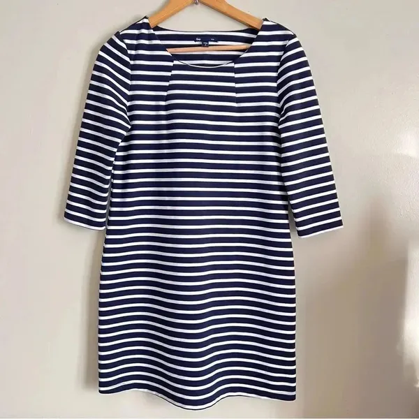 GAP Nautical Stripe Dress Size Small - Image 2