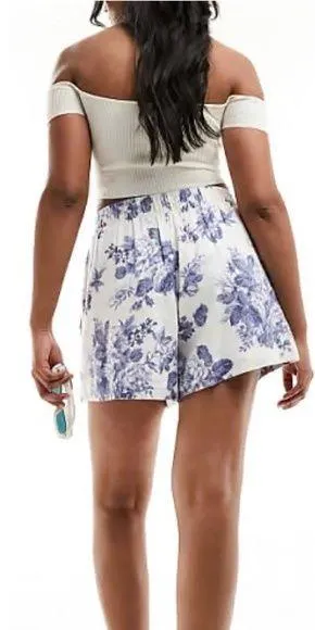 Abercrombie & Fitch Linen Blend Pull On Shorts Blue Floral NWT Size Medium Beach - Image 2
