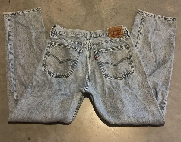 Levi’s Low Pro Straight Jeans - Image 3