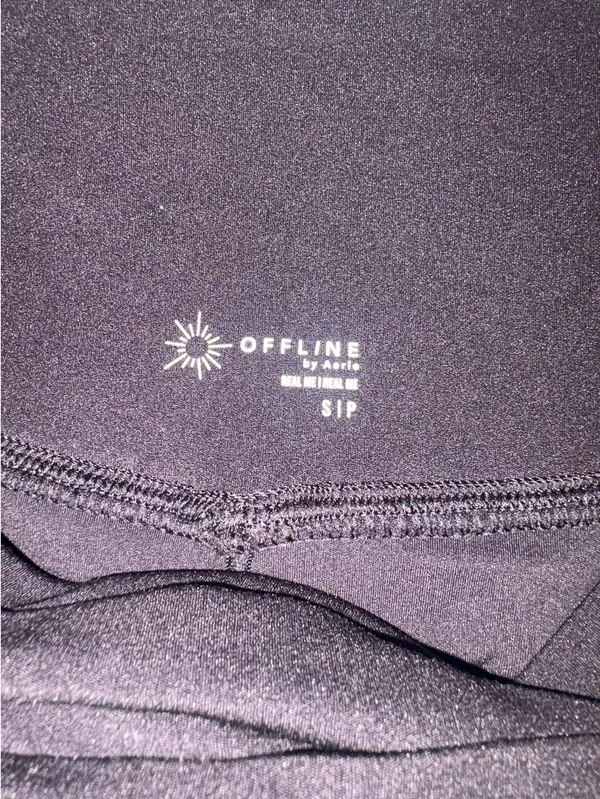Black Crossover Aerie Offline Shorts - Image 3