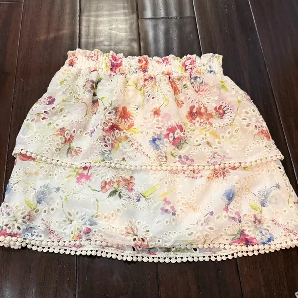 WILLA STORY Floral Eyelet Tiered Mini Skirt - M - Image 3