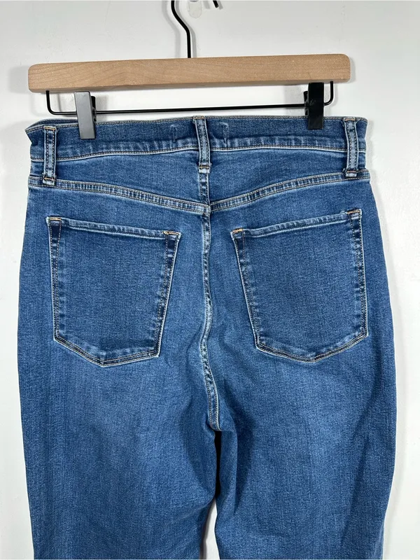 Abercrombie &‎ Fitch The Flare Ultra High Rise Jeans Medium Wash Size 30 Long - Image 5