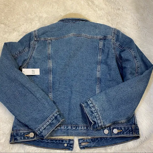 Gap Vintage Sherpa-lined Denim Jacket - Image 3