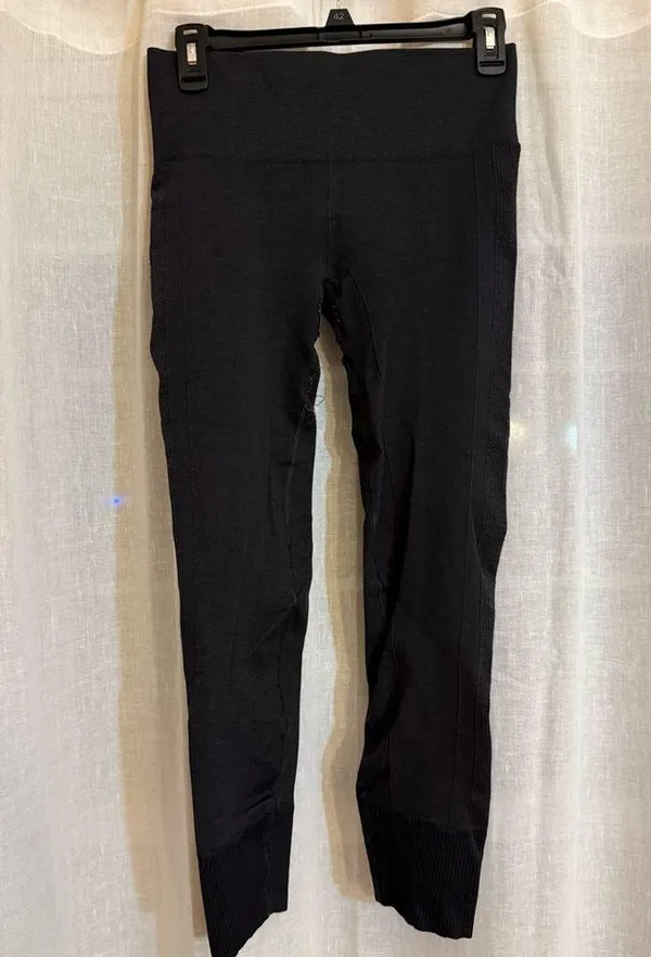 Lululemon Seamless Ebb To Street leggings Heathered Grey/Black - Image 6