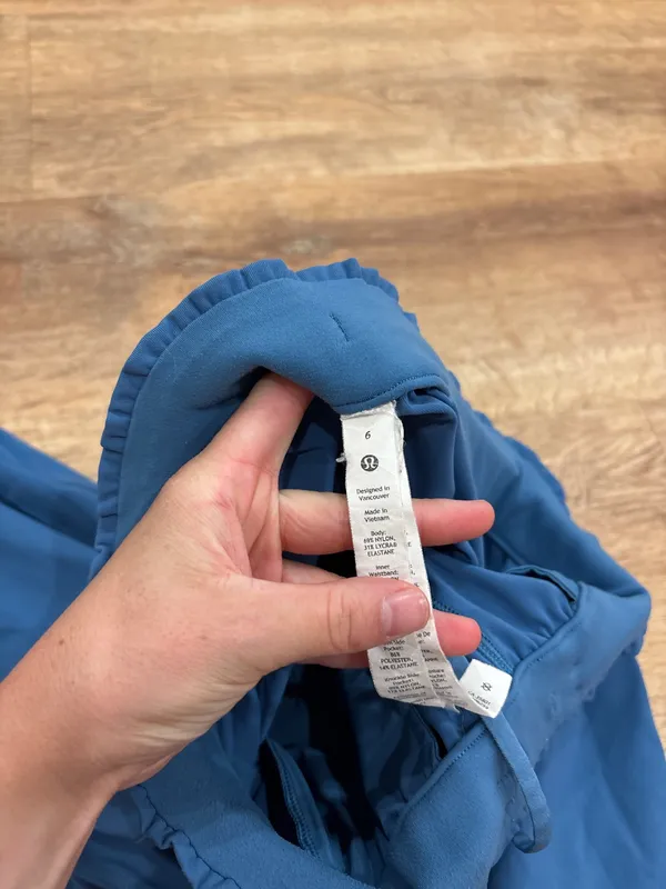 Lululemon blue joggers  - Image 4