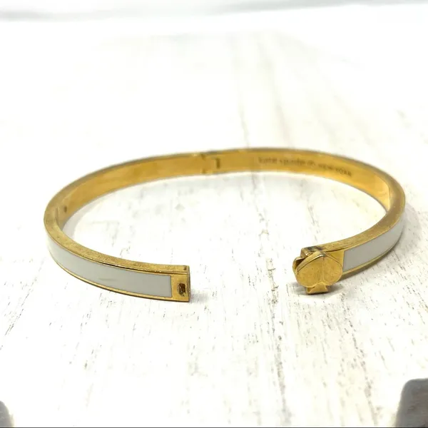 Kate Spade gold tone and white enamel hinged bangle bracelet - Image 5