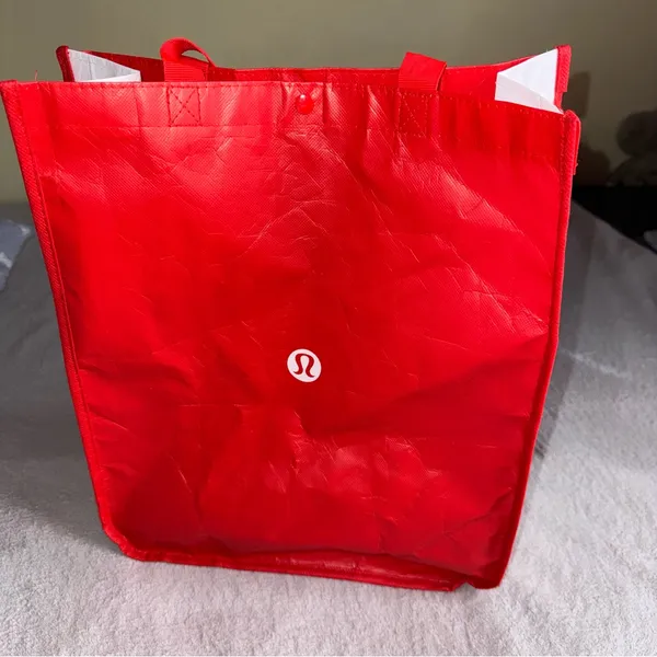 lululemon athletica Red Reusable Tote with Logo Snap - Image 3