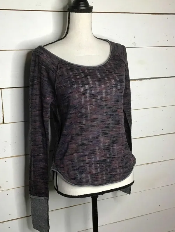 MEDIUM Womens Spaced Out Scoop Neck Knit Top Purple Night Combo BNWT - Image 3