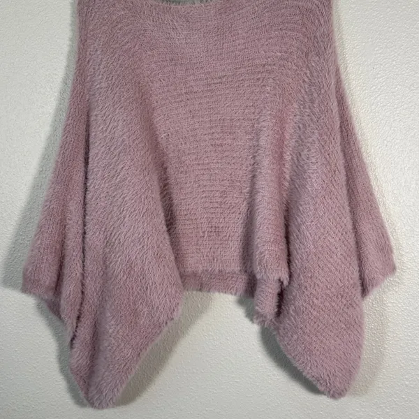 Mer Sea Pink Fuzzy Oversized Sweater Womens S/M Cozycore Slouchy Luxury Soft - Image 3