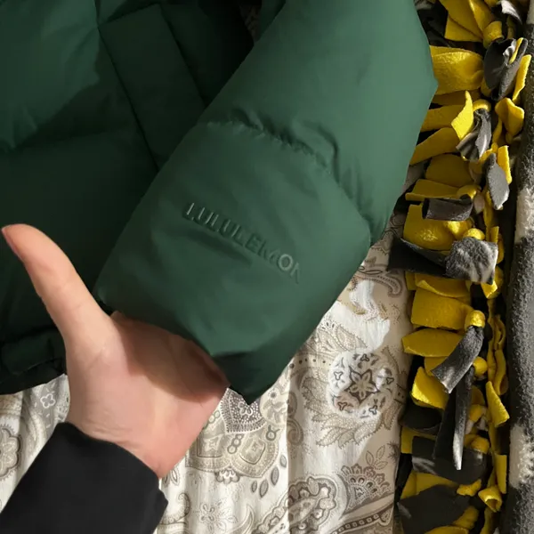 Lululemon Wunder Puff Cropped Jacket Everglades Green Size 2 - Image 2