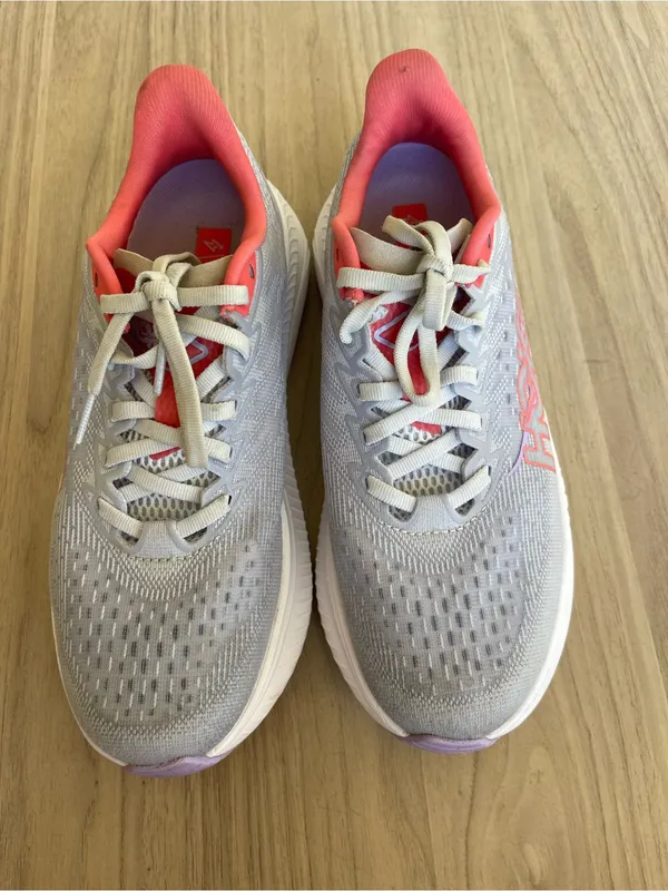 Hoka Women's Light Gray Running Shoes with Coral & Lavender Accents - Image 2