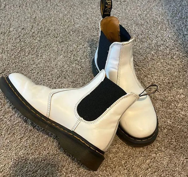 Dr. Martens White Chelsea - Image 4