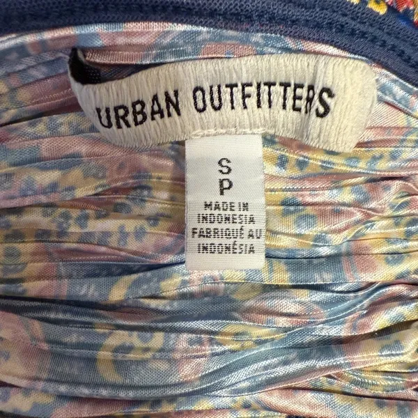 Urban Outfitters Paisley Graphic Boho Whimsy Fairy Cami Small - Image 7