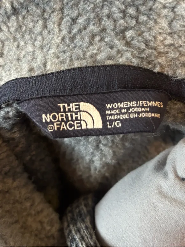 The North Face women’s Crescent Hooded Sweater Pullover sz L - Image 3