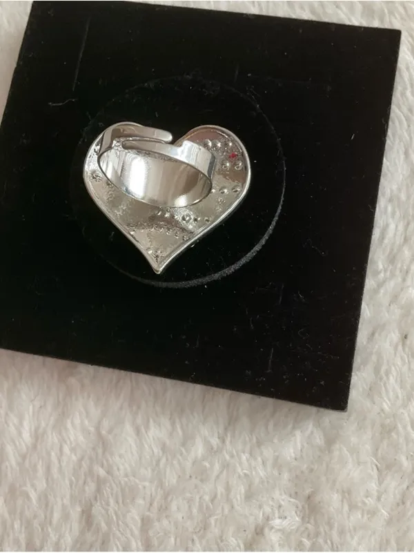 Black Heart Ring with Crystal Zebra Stripes - Image 5