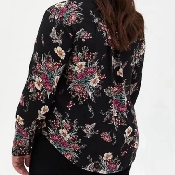 Torrid Black Floral Butterfly Long Sleeve Button Up Shirt Blouse Womens 1X 14 16 - Image 3