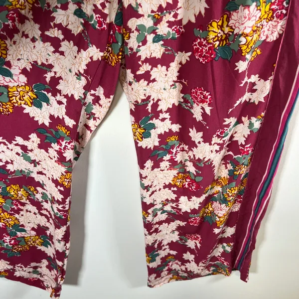 Ettitwa Anthropologie Burgundy Floral Wide Leg Pants Side Stripe‎ XS Boho Beach - Image 5