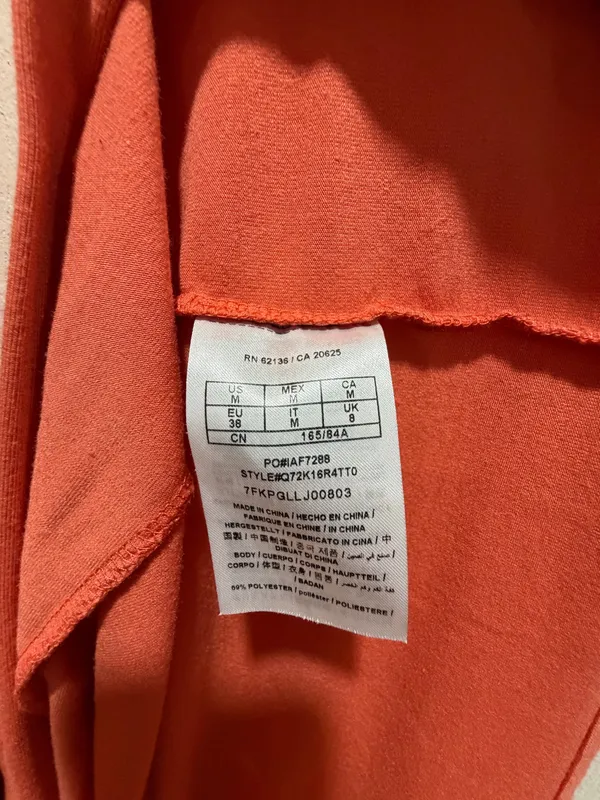 Guess Maxi dress coral M off shoulder ruffle neckline - Image 4