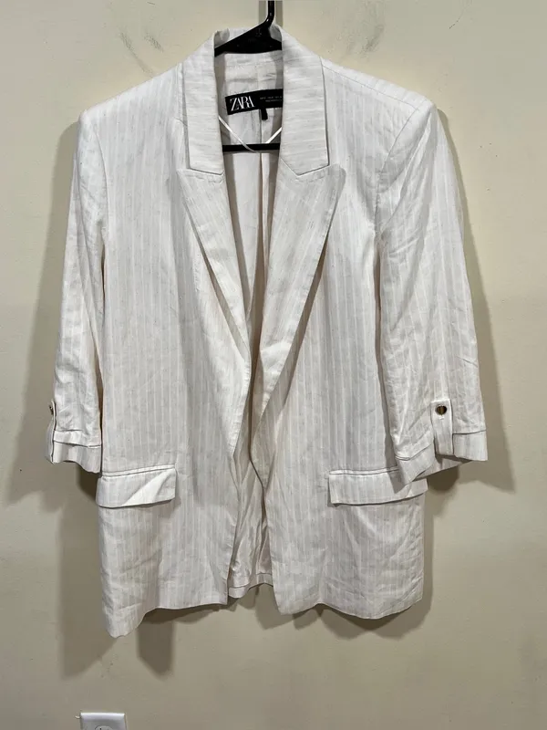 Zara pinstriped linen-blend blazer folded three-quarter sleeves front flap S - Image 2