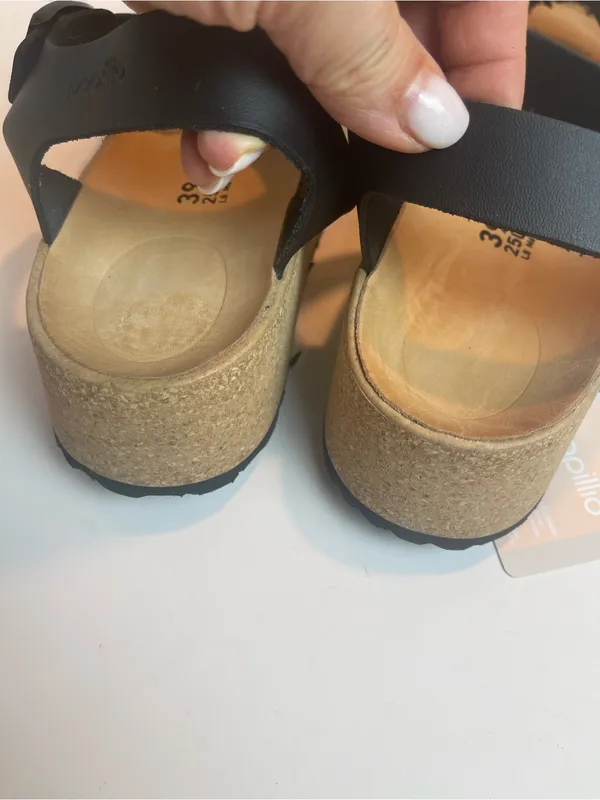 NWT Papillio by Birkenstock Black Shearling Platform Wedge Sandals Size 39 / 8 - Image 4